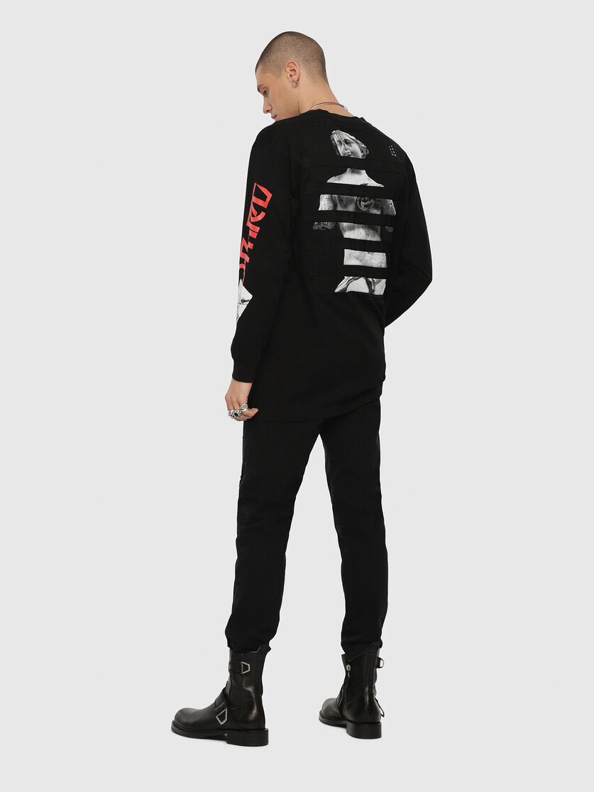 T Lucas Ls Yb Men Long Sleeve T Shirt With Statue Print Diesel