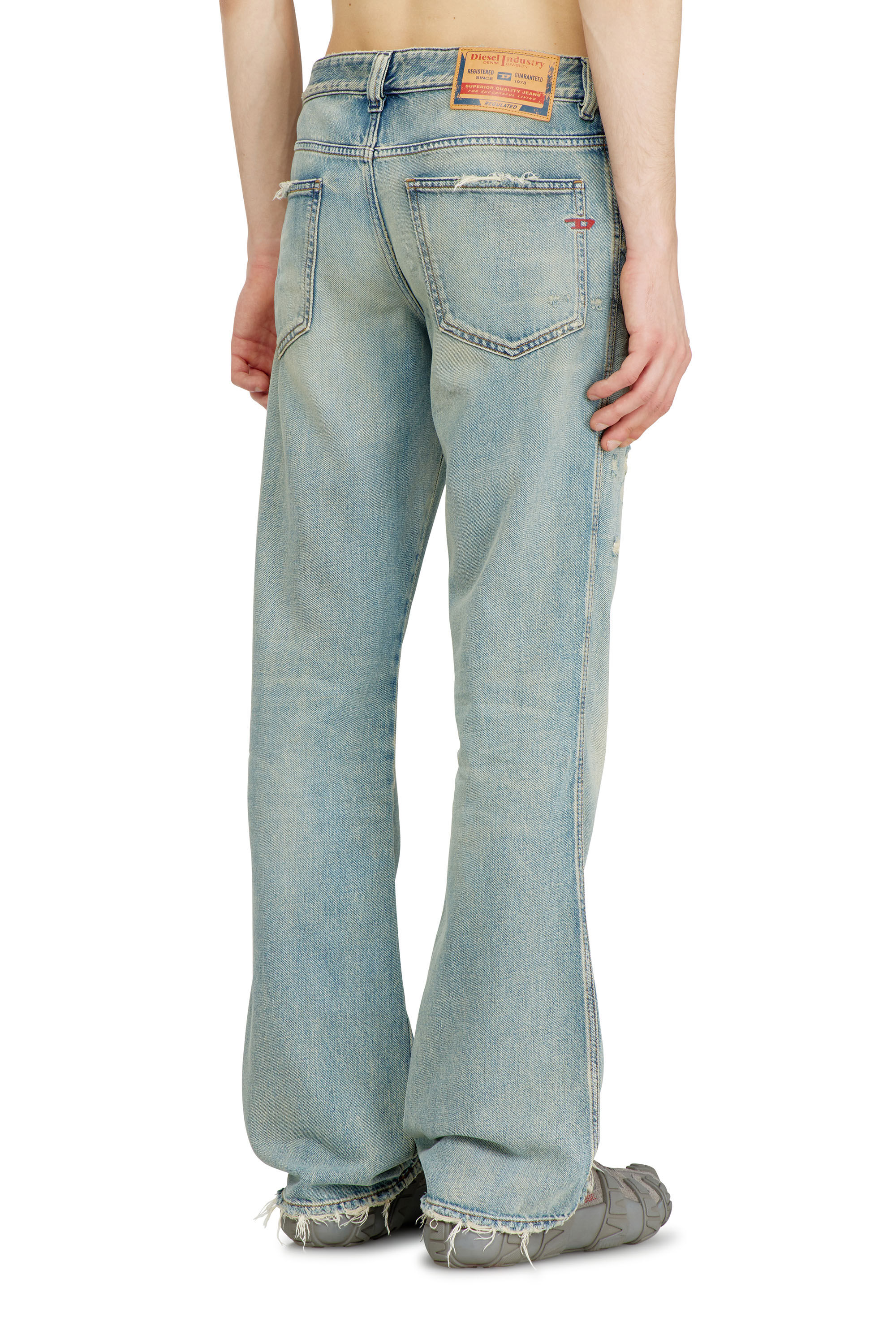 Diesel - Man's Bootcut Jeans 1998 D-Buck 09N23, Light Blue - 4