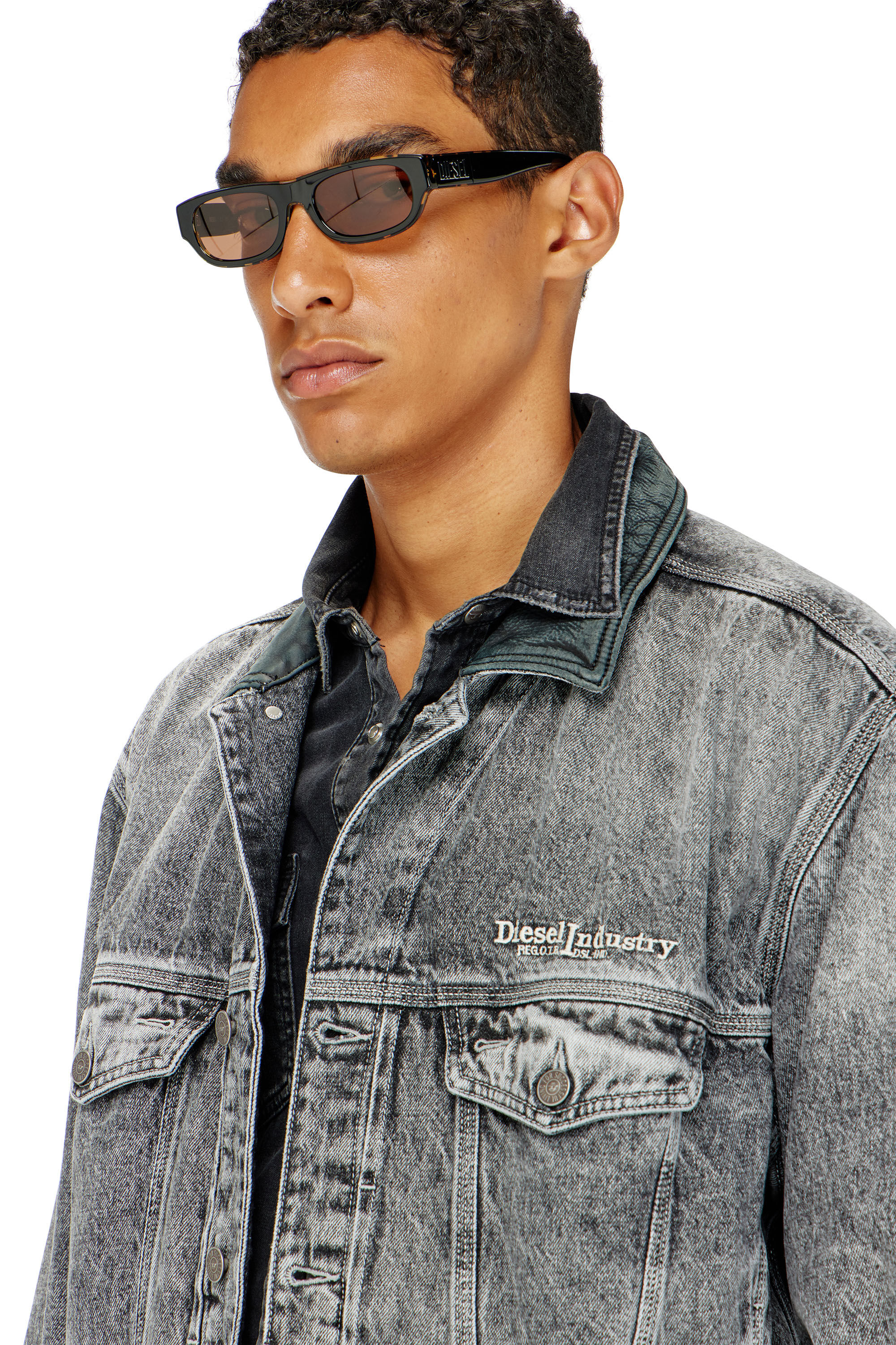 Diesel - D-DENVER-S, Unisex's Denim trucker jacket with tonal leather trims in Grey - 5