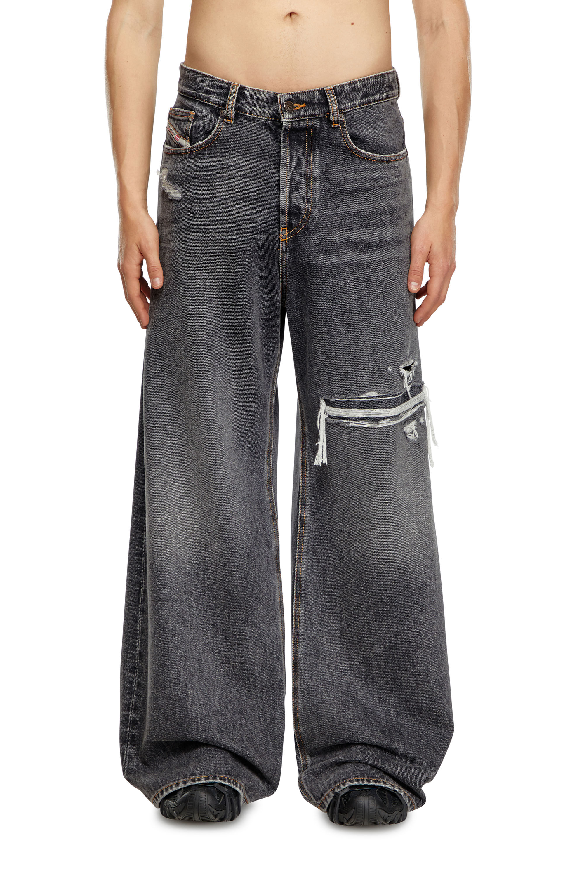 【お得】 D-RISE Man: Oversized Regular Black/Dark grey Jeans | Diesel パンツ