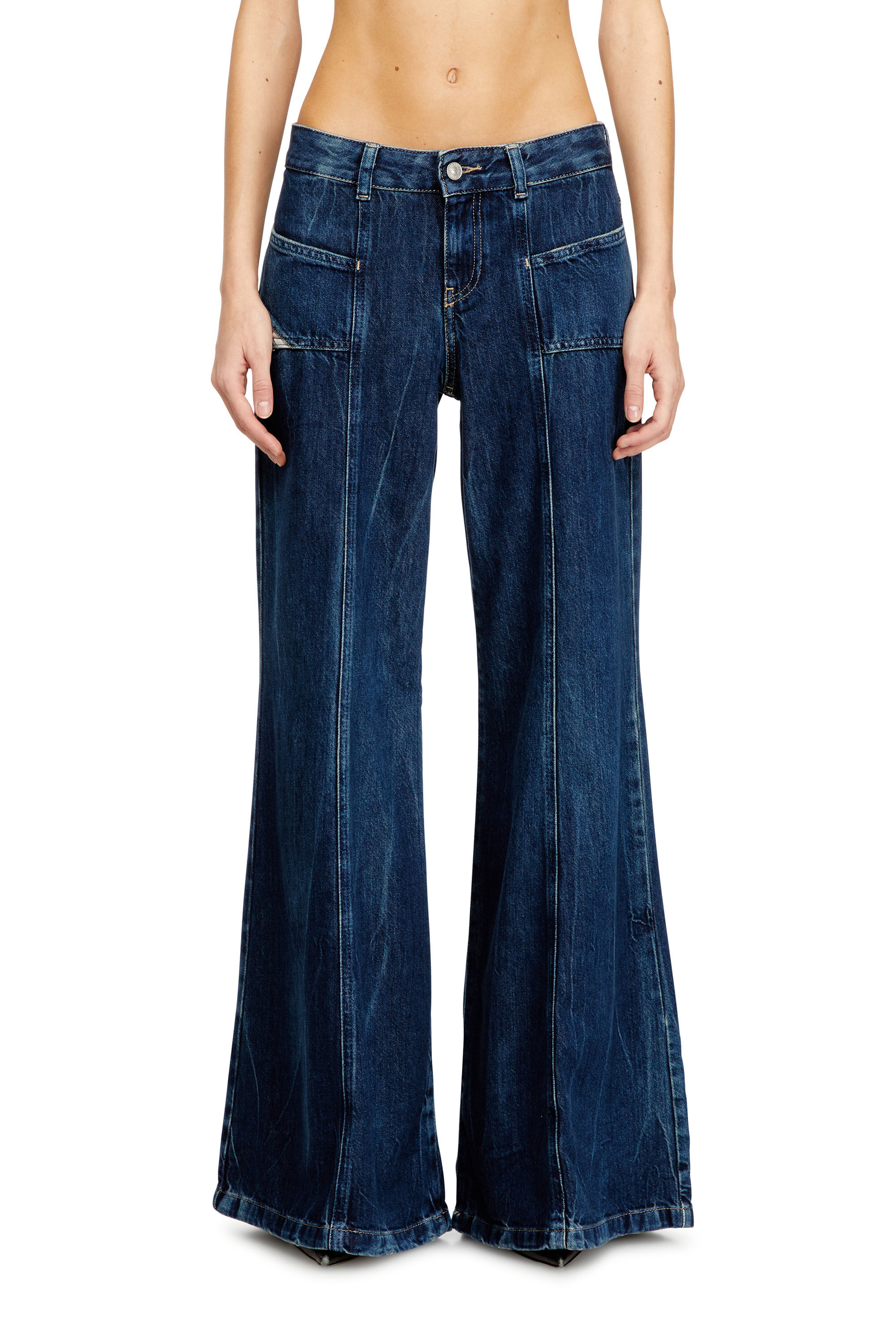 Women's Flare Jeans | Low Waist D-Akii | Medium blue | Diesel BG