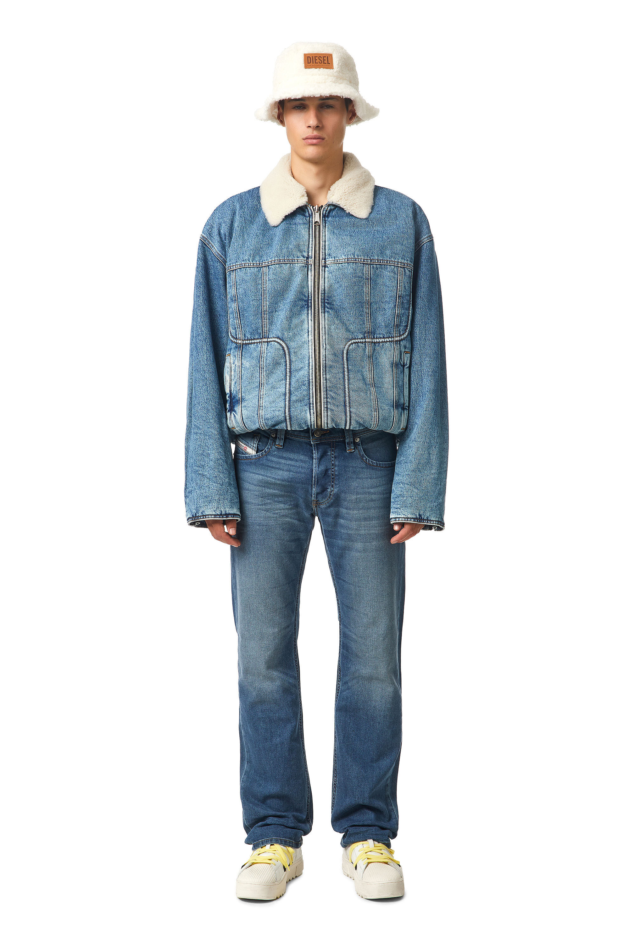 Larkee 009EI Man: Straight Medium blue Jeans | Diesel