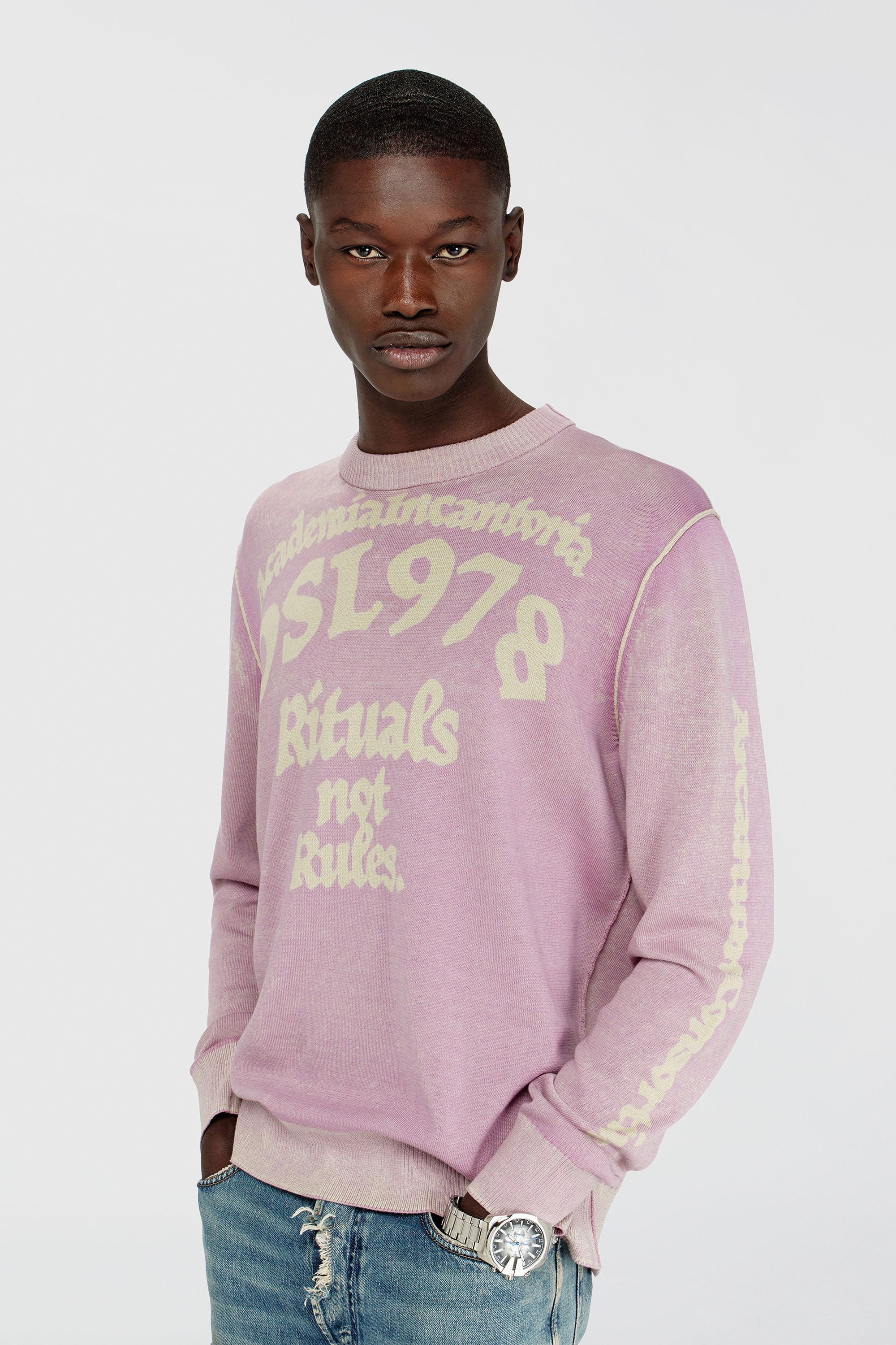 Diesel - K-LAUTI, Man's Treated cotton jumper with slogan in Lilac - 5