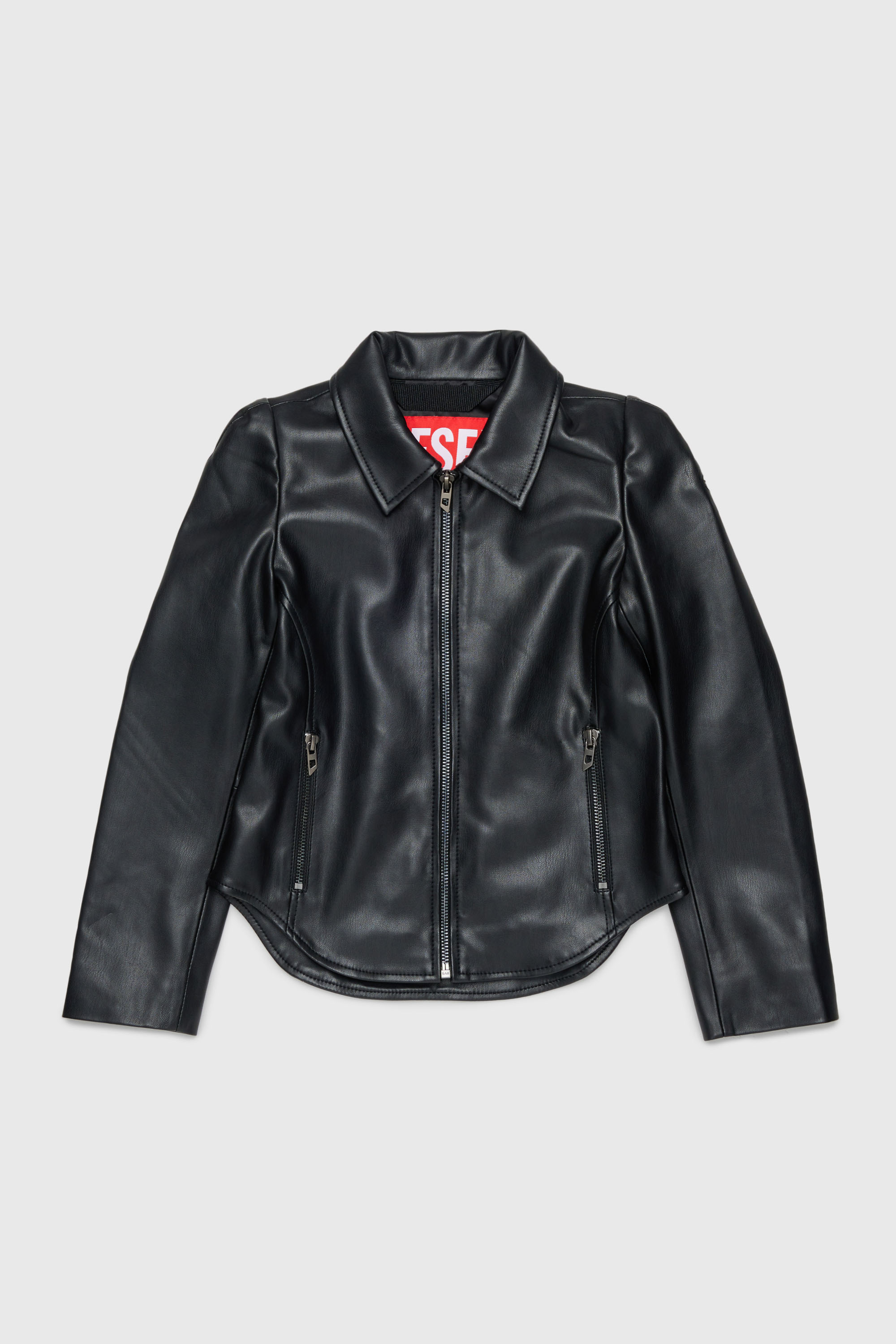 Shirt jacket in coated fabric