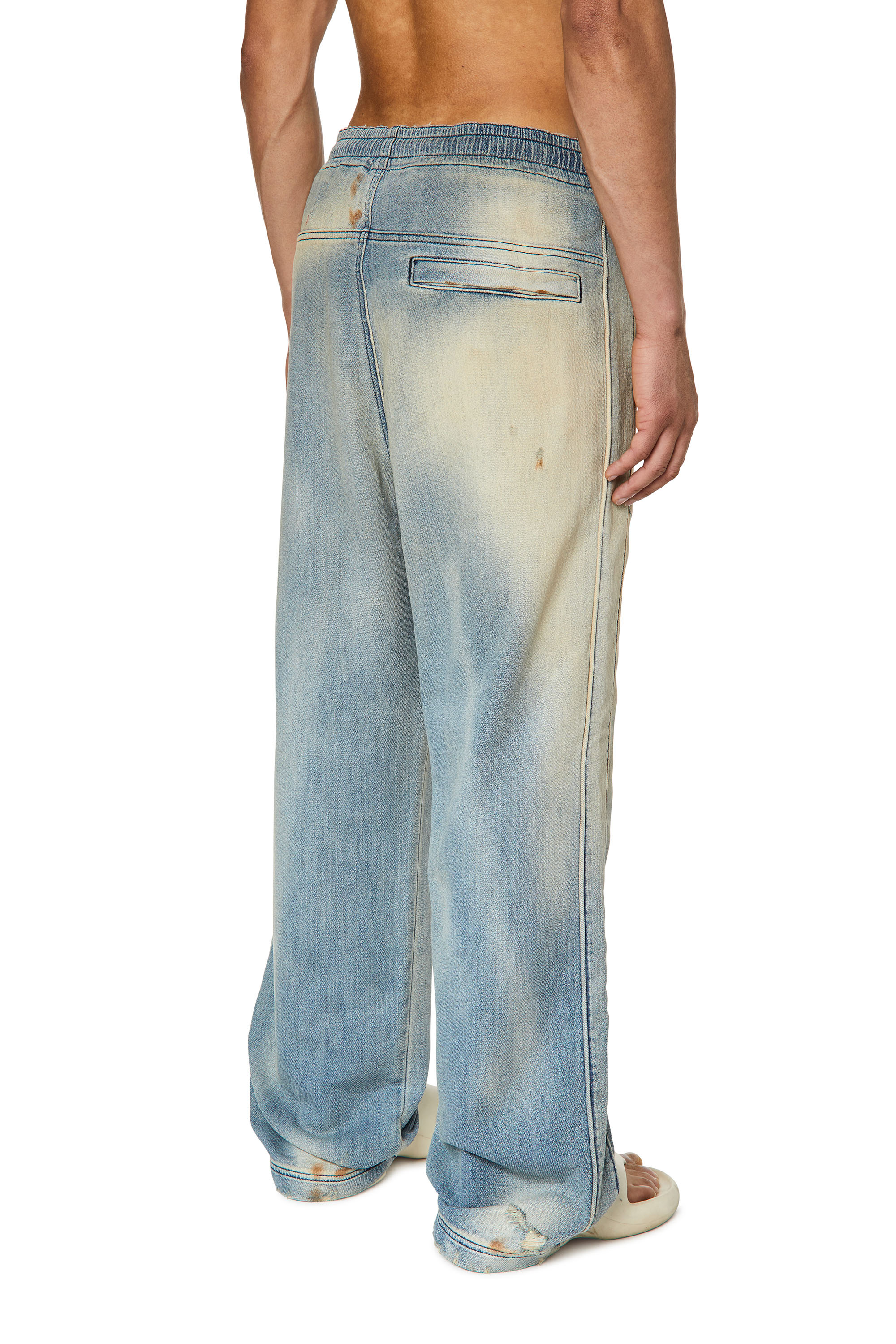 Diesel - D-Martians Track Denim 09G48 Straight, Light Blue - Image 2