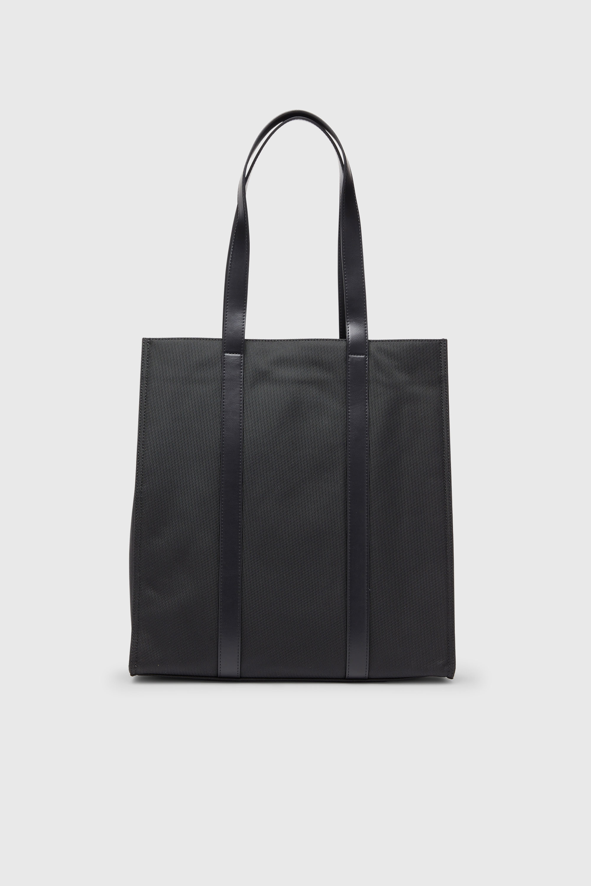 Diesel - MULTI-PKTS TOTE X, Unisex's Multi-Pkts - Shopping bag with flap pocket and zip in Black - 2