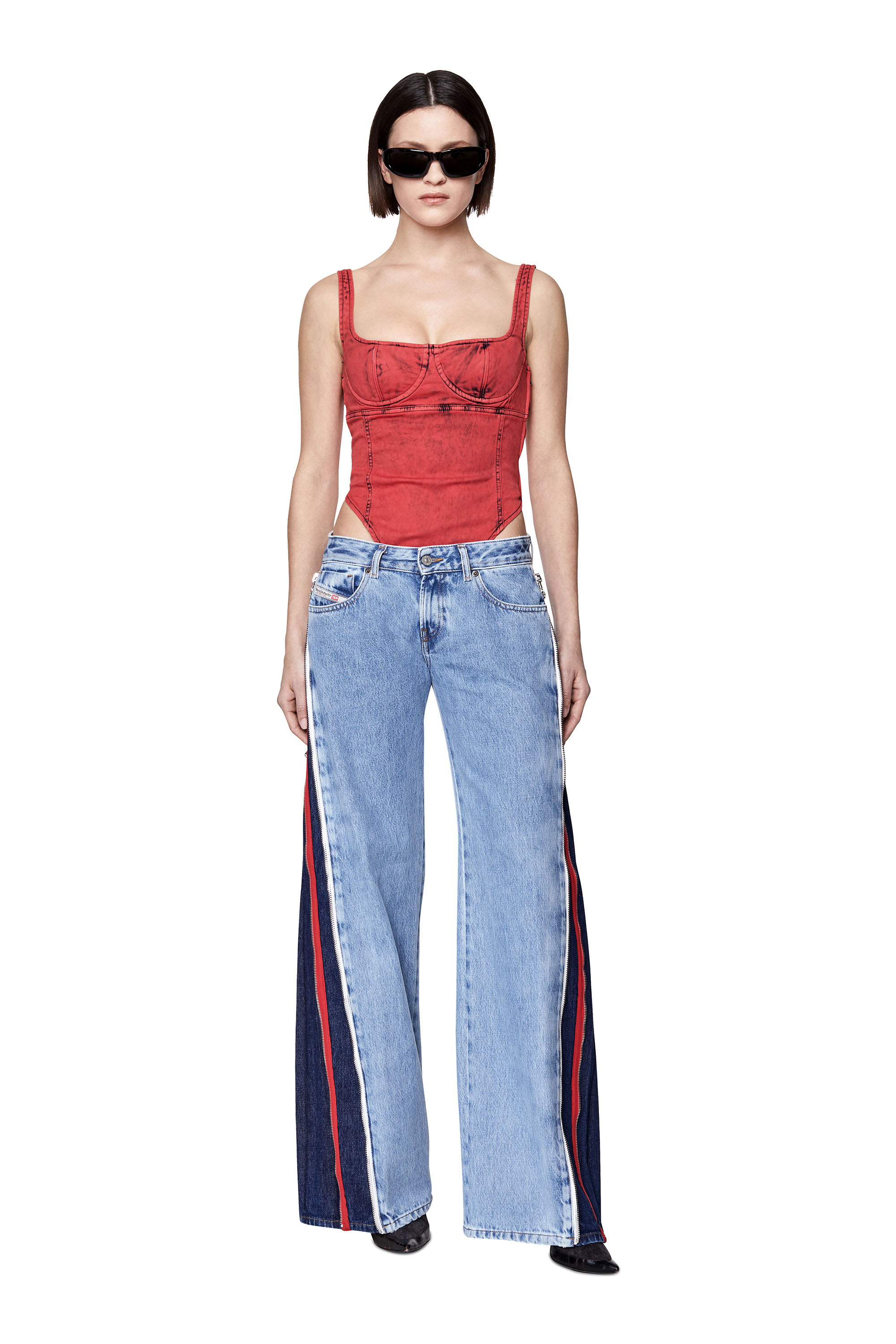 2002 09D17 Straight Jeans