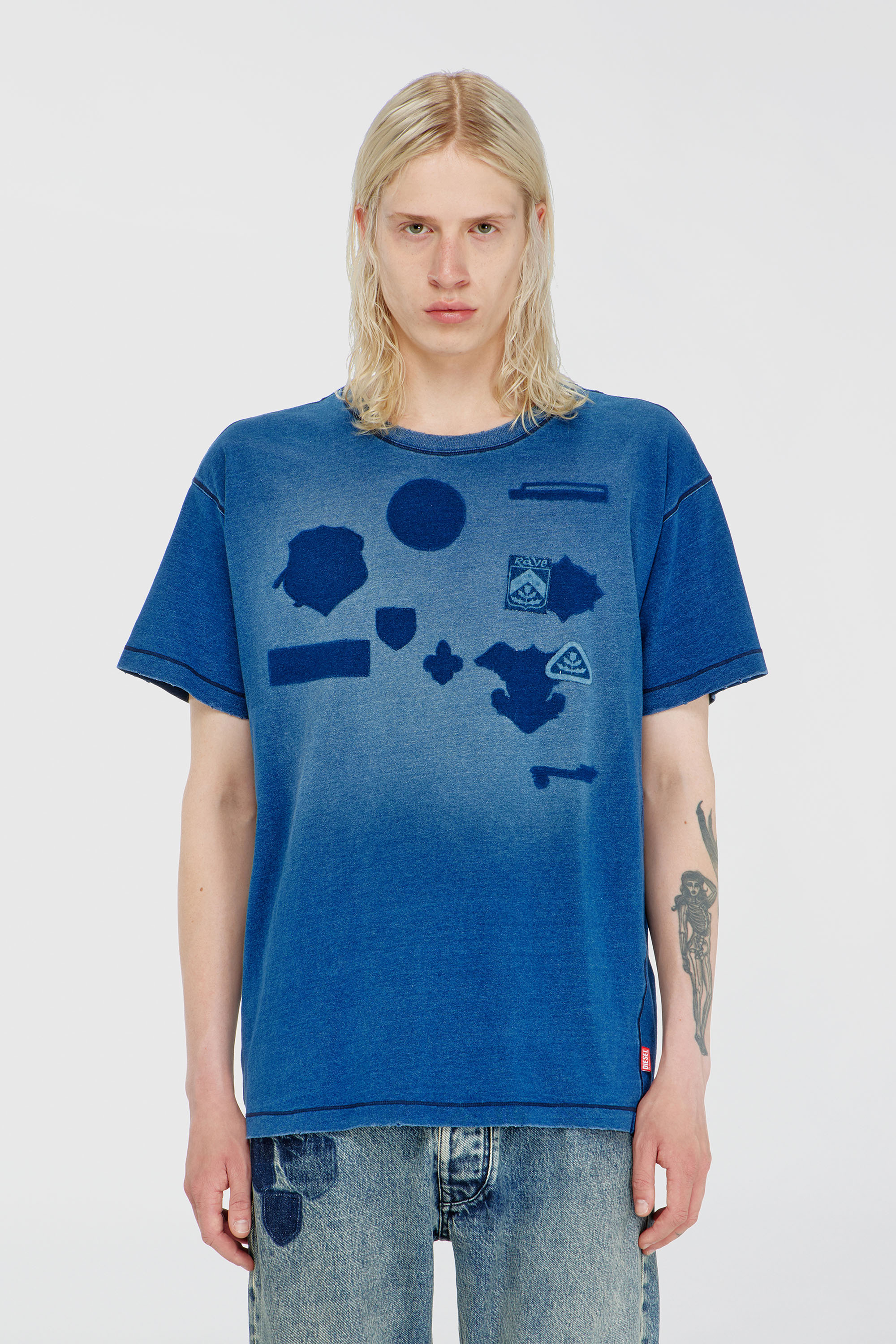 Diesel - T-NOX, Man's T-shirt with shadow-effect patches in Medium blue - 5