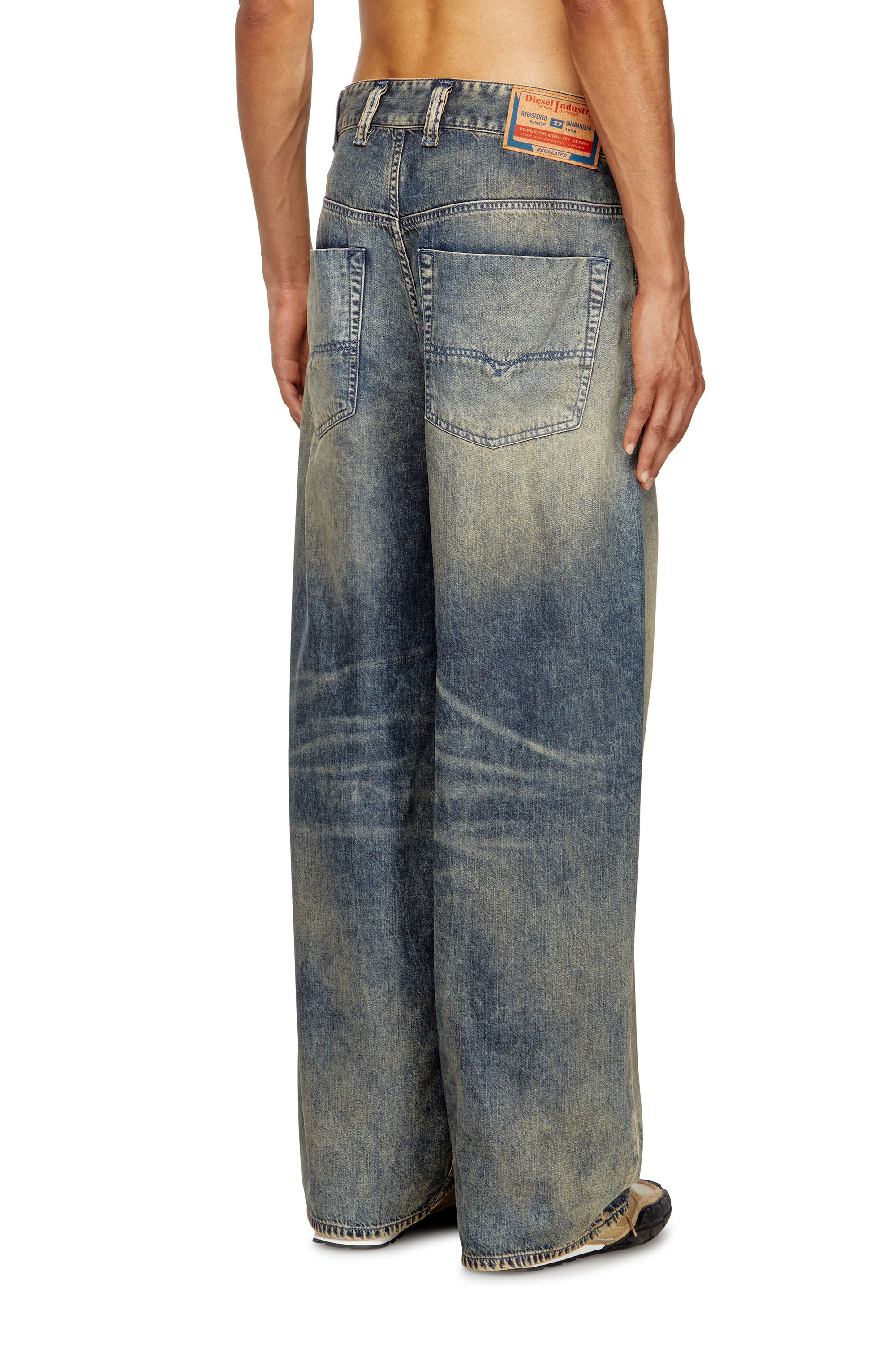 Diesel - Man's Relaxed Jeans 1997 D-Enim-M 0CEBB, Medium blue - 4