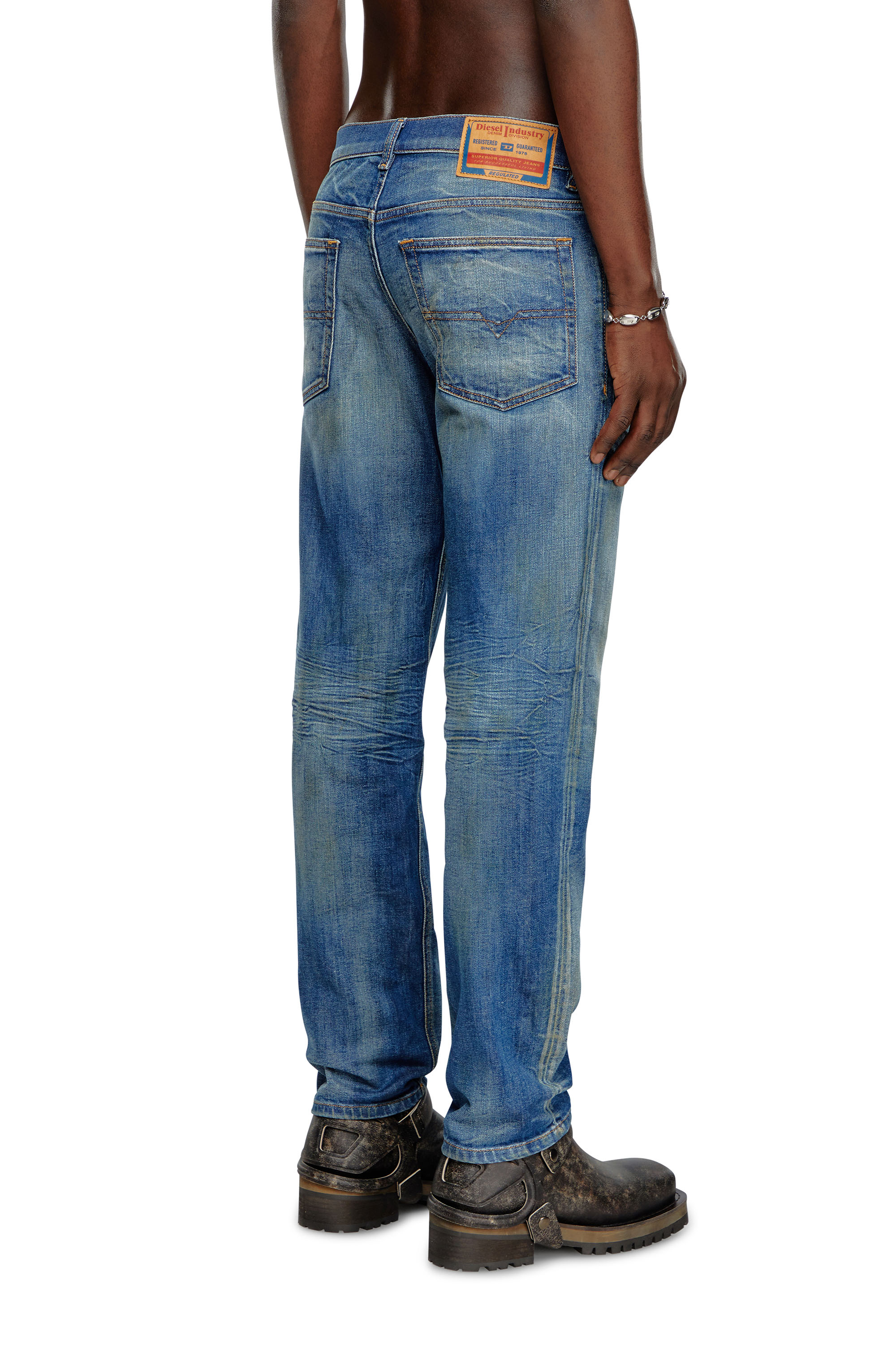 Diesel - Tapered Jeans 2023 D-Finitive 09J66, Medium blue - Image 4