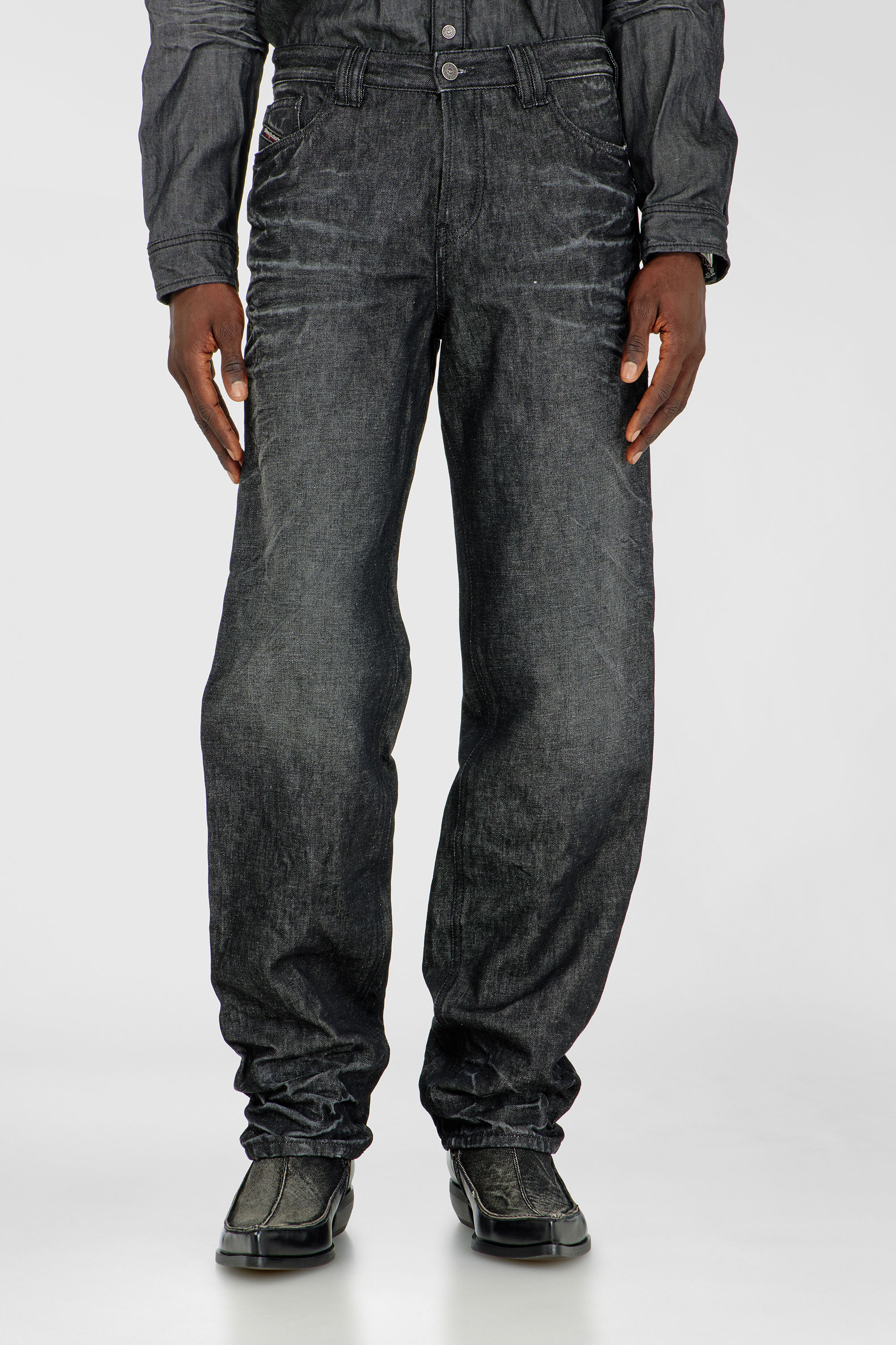 Diesel - Man's Regular Jeans 1991 D-Voeed 09R39, Black/Dark grey - 4