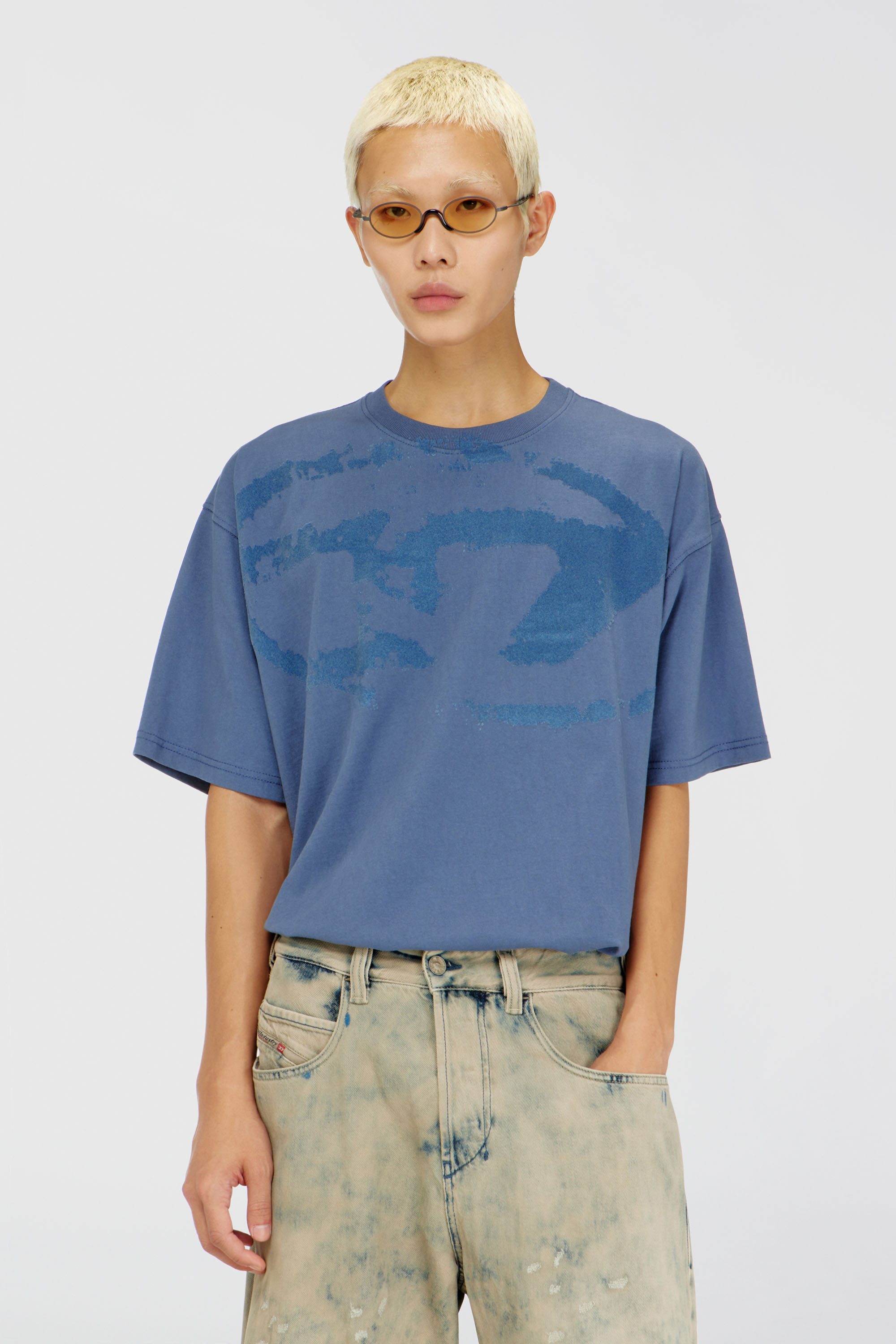 Diesel - T-BOXT-N14, Man's T-shirt with distressed flocked logo in null - 1