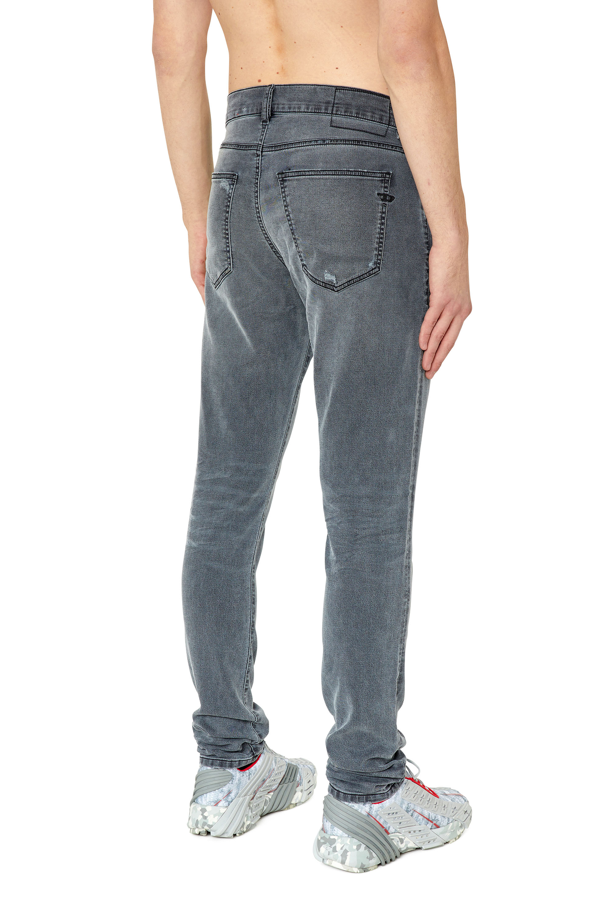 Diesel - D-Strukt JoggJeans® 068CN Slim, Black/Dark grey - Image 2