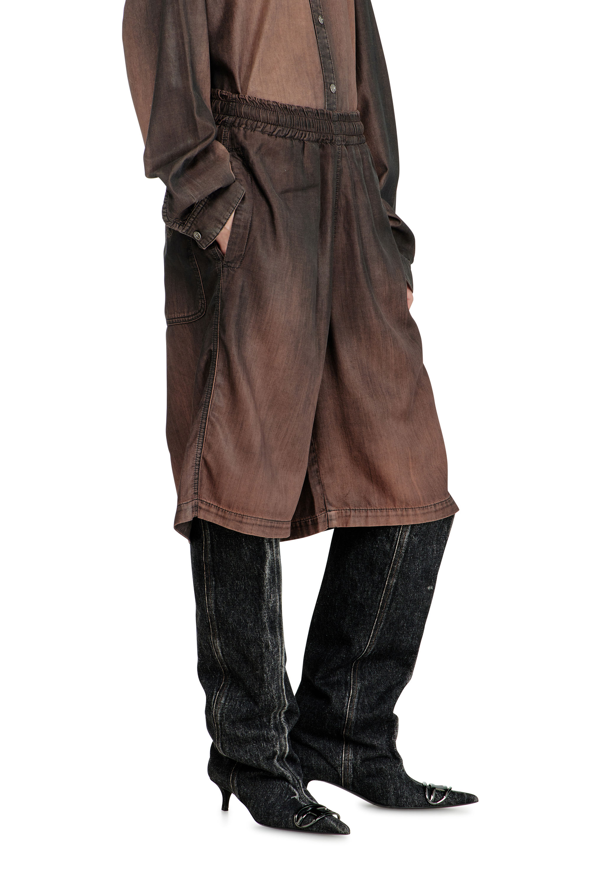 Diesel - D-RODER-SHORT-S, Unisex's Relaxed bermuda shorts in fluid coated denim in Brown - 5