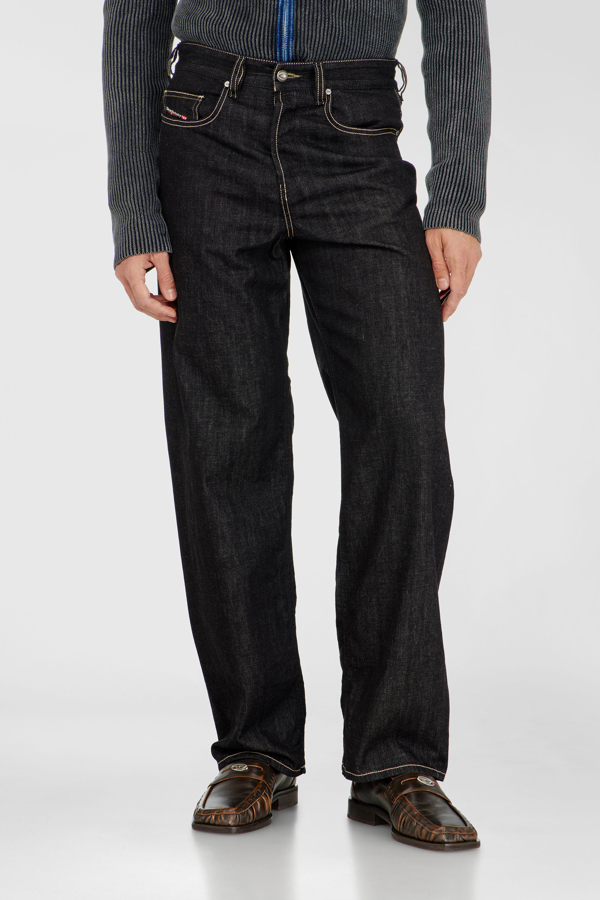 Diesel - Man's Relaxed Jeans 2001 D-Macro 09R42, Black/Dark grey - 4