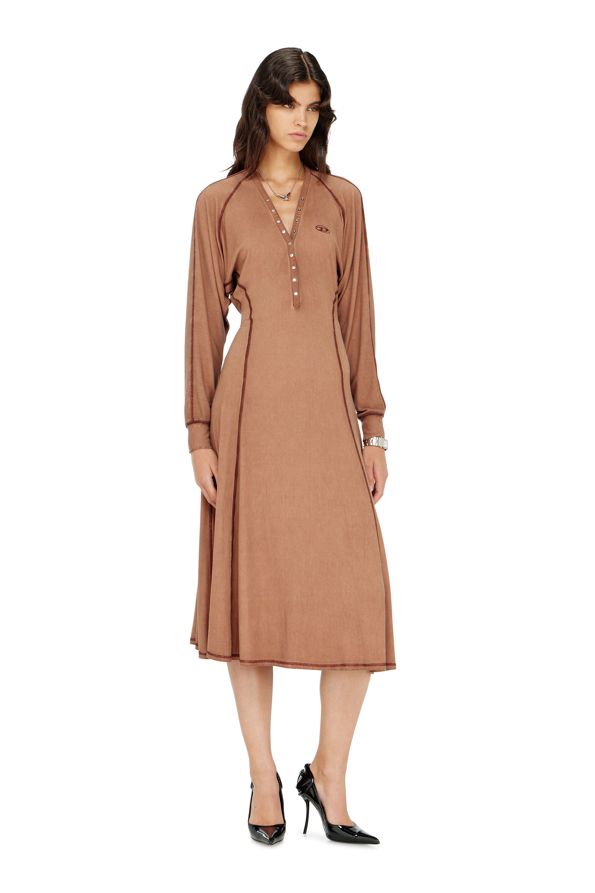 Diesel - D-ISERINA, Woman's Midi dress in ribbed jersey with batwing sleeves in null - 2
